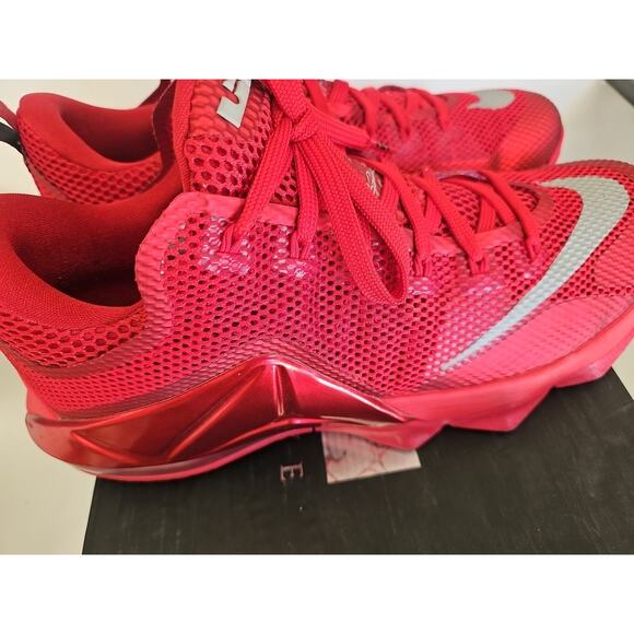 Nike sneaker, LeBron 12, XII Low Mens University Red. w/ OG Box Size 10.5 - Picture 3 of 10
